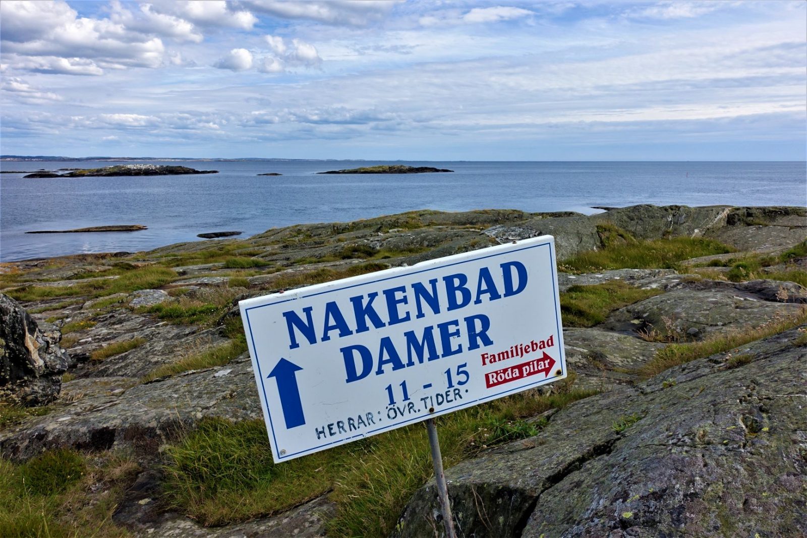 Nakenbad damene på Käringö svenskekysten