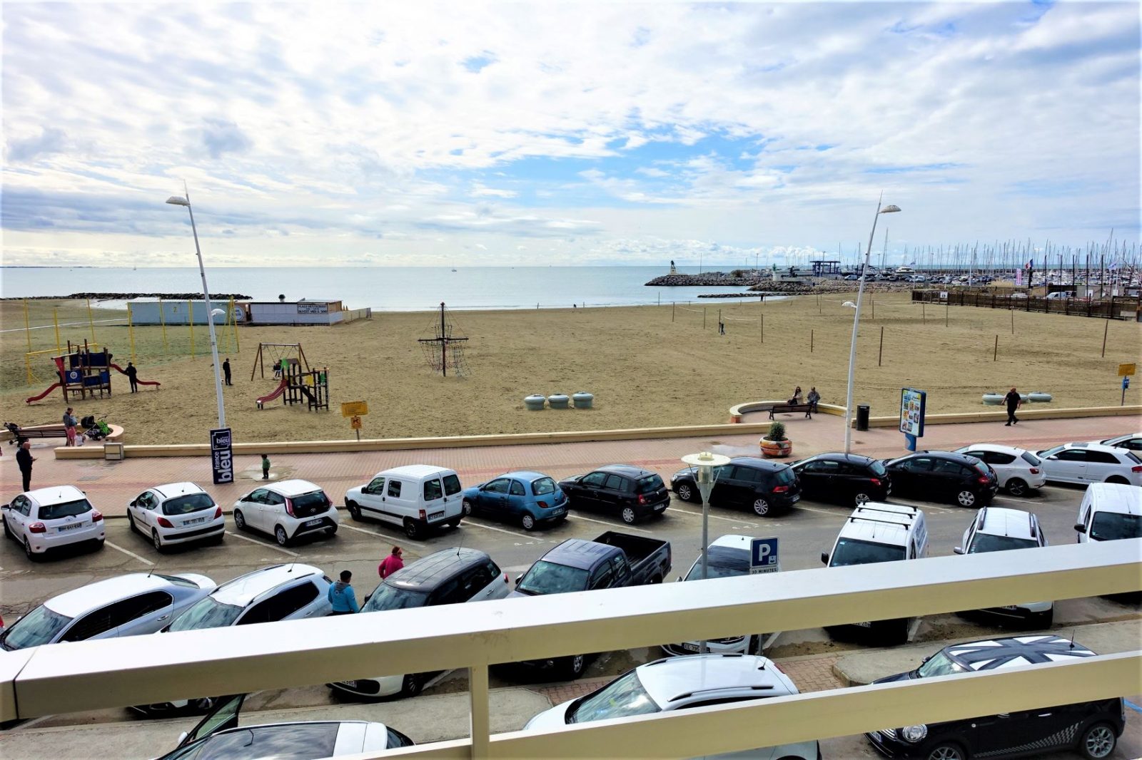 strrandhotell østkysten frankrike