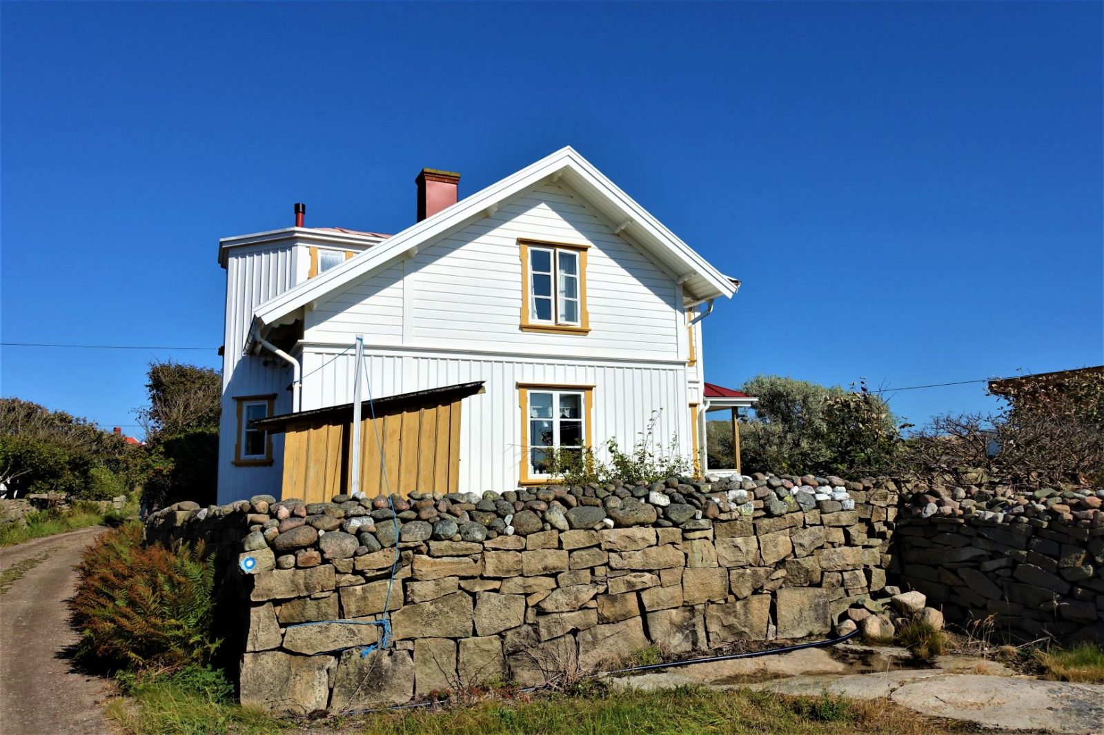 hus lengst ut mot havet bohus malmøn